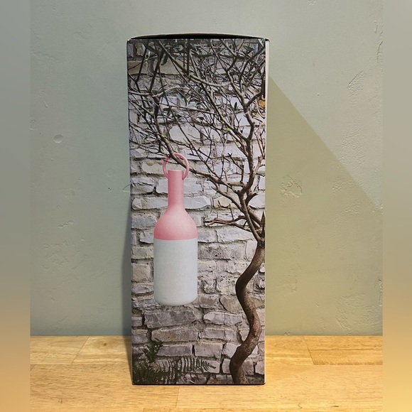 Elo Hanging lantern. Warm White LED Light. Brand New In Box. - Picture 6 of 14